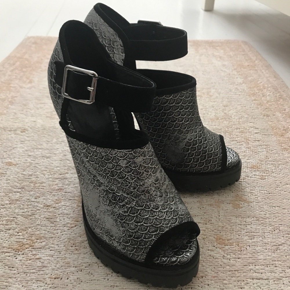 Shelly’s London Fish Scale Heels